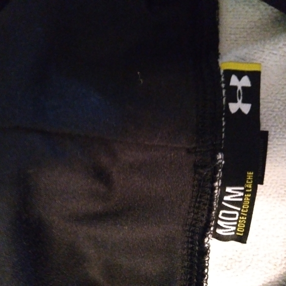 Under Armour Gray Pullover Hoodie Medium Excellent condition - Picture 4 of 4
